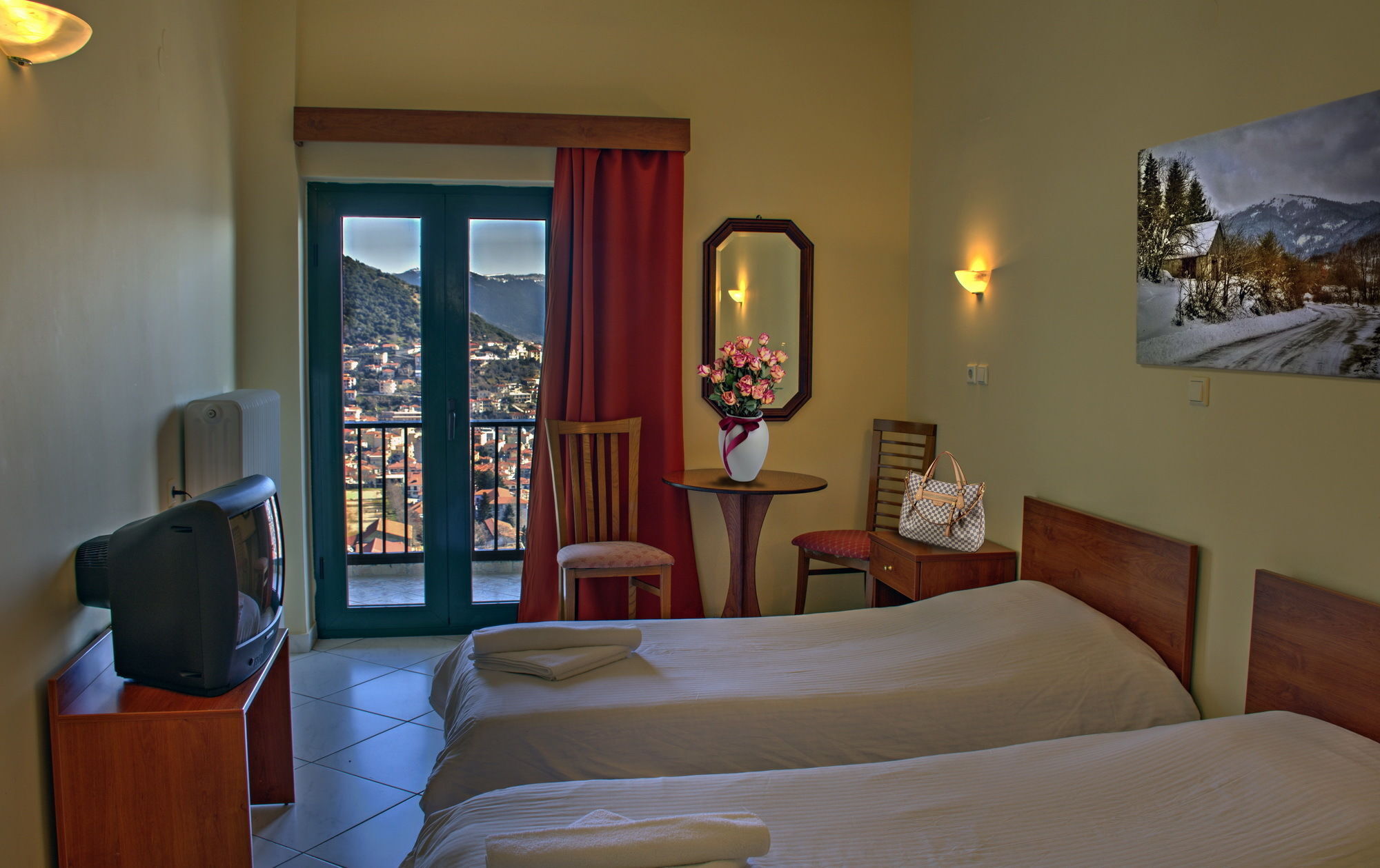 Hotel Lecadin Карпенисион Экстерьер фото