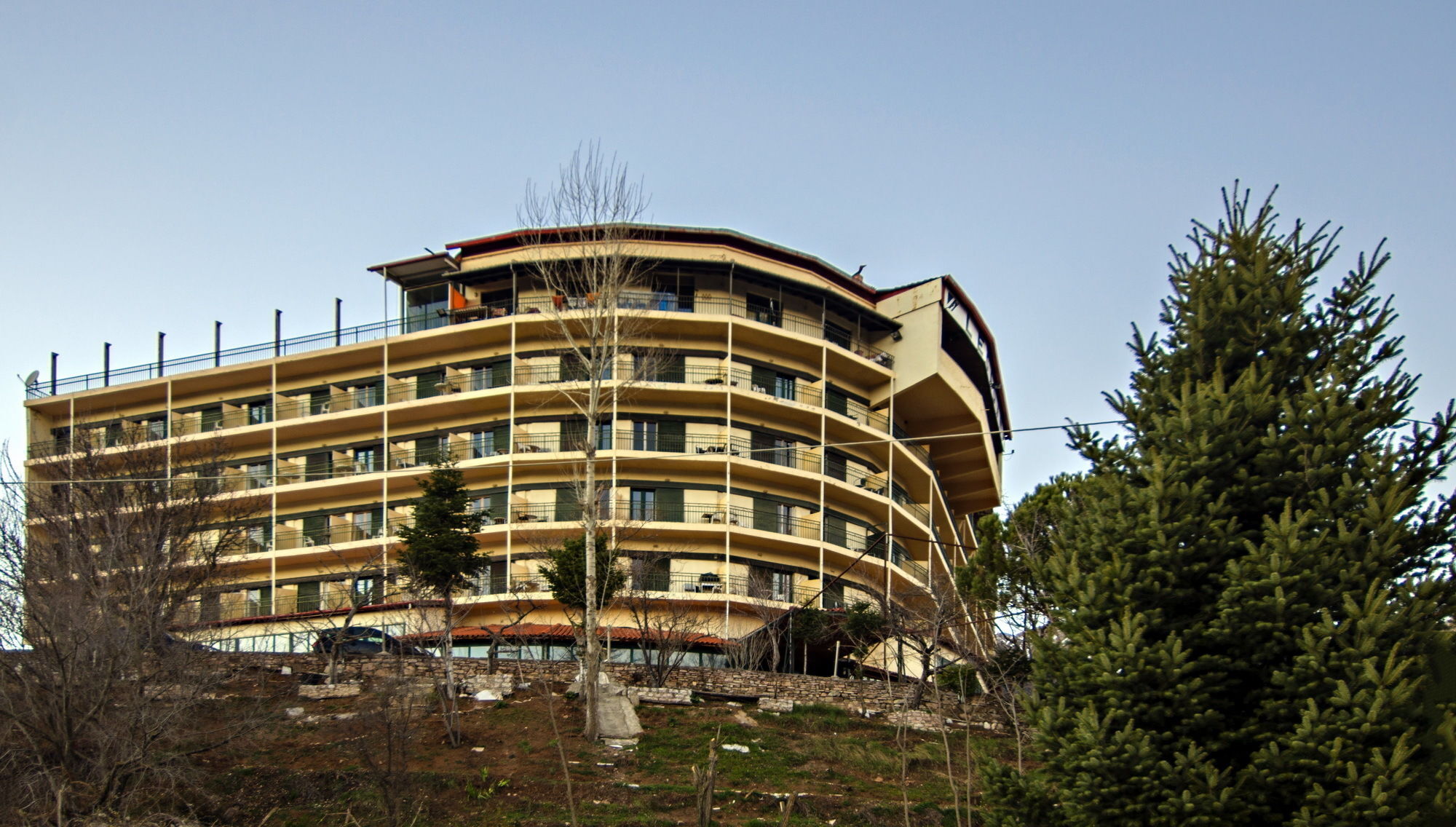 Hotel Lecadin Карпенисион Экстерьер фото